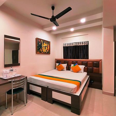 Hotel Steam Καλκούτα Εξωτερικό φωτογραφία