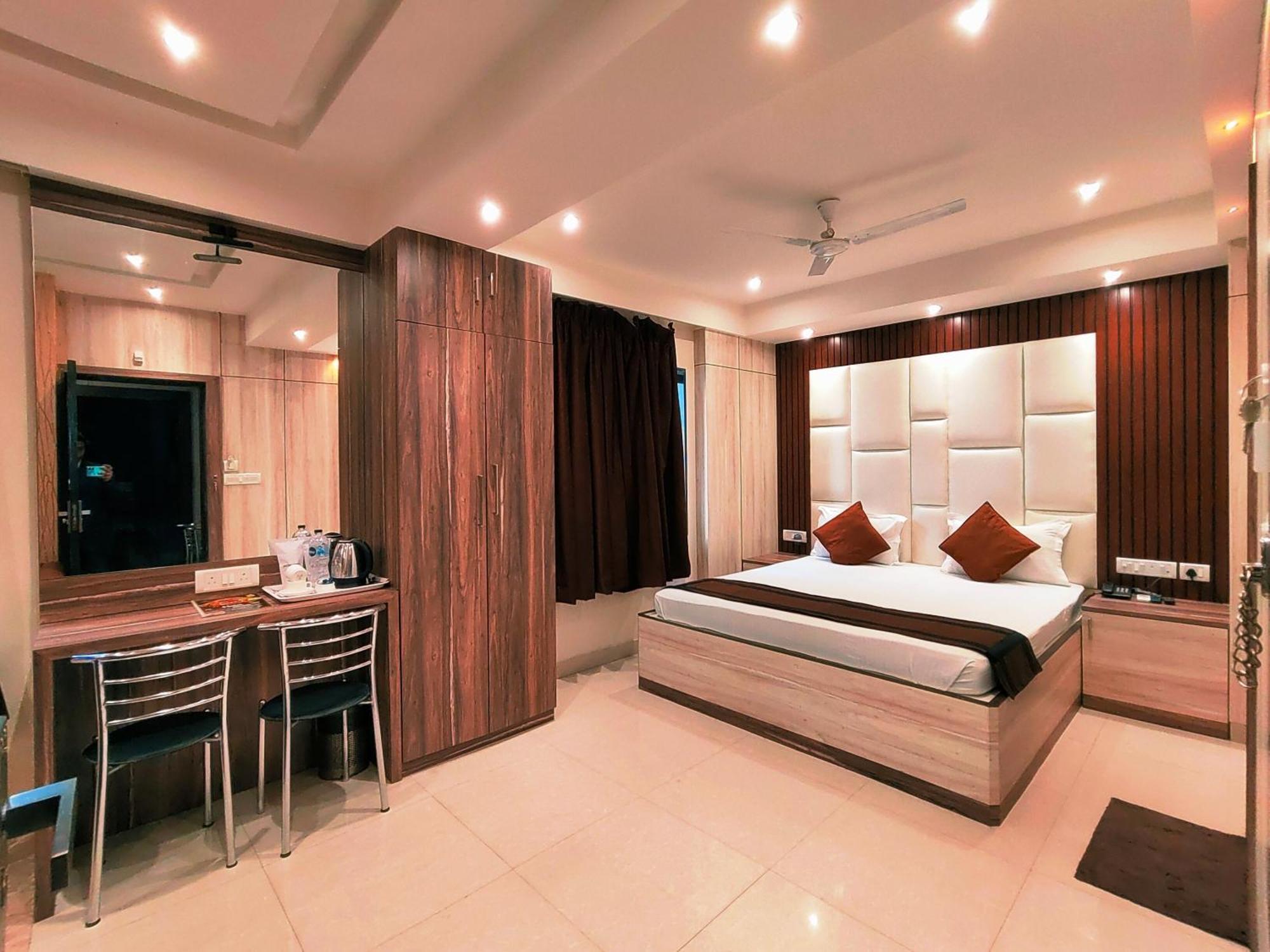 Hotel Steam Καλκούτα Εξωτερικό φωτογραφία